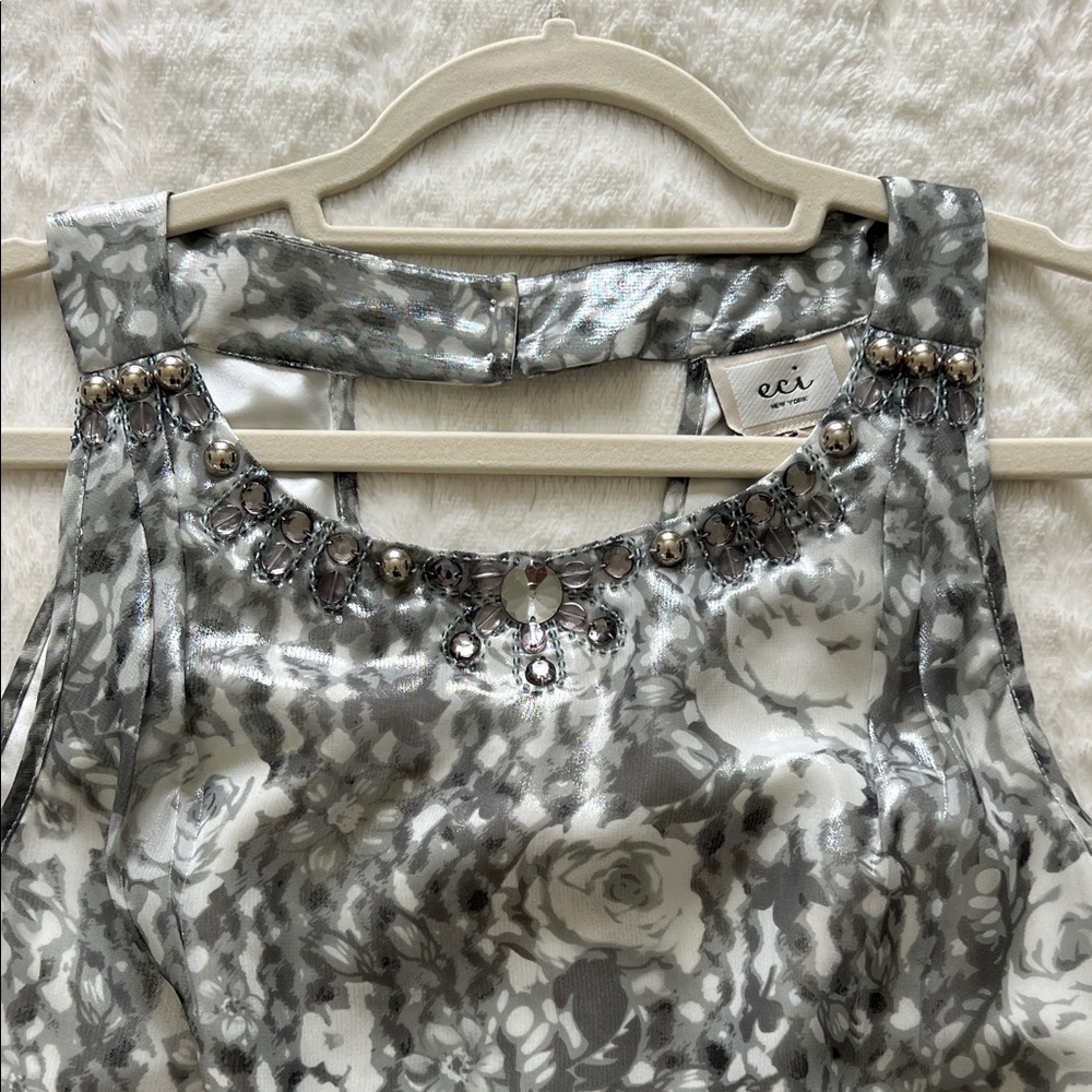 ECI Gray and White Floral Embellished Blouse